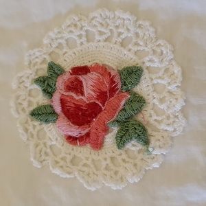 Vintage 36 x 34" Rose Crochet Table Covering